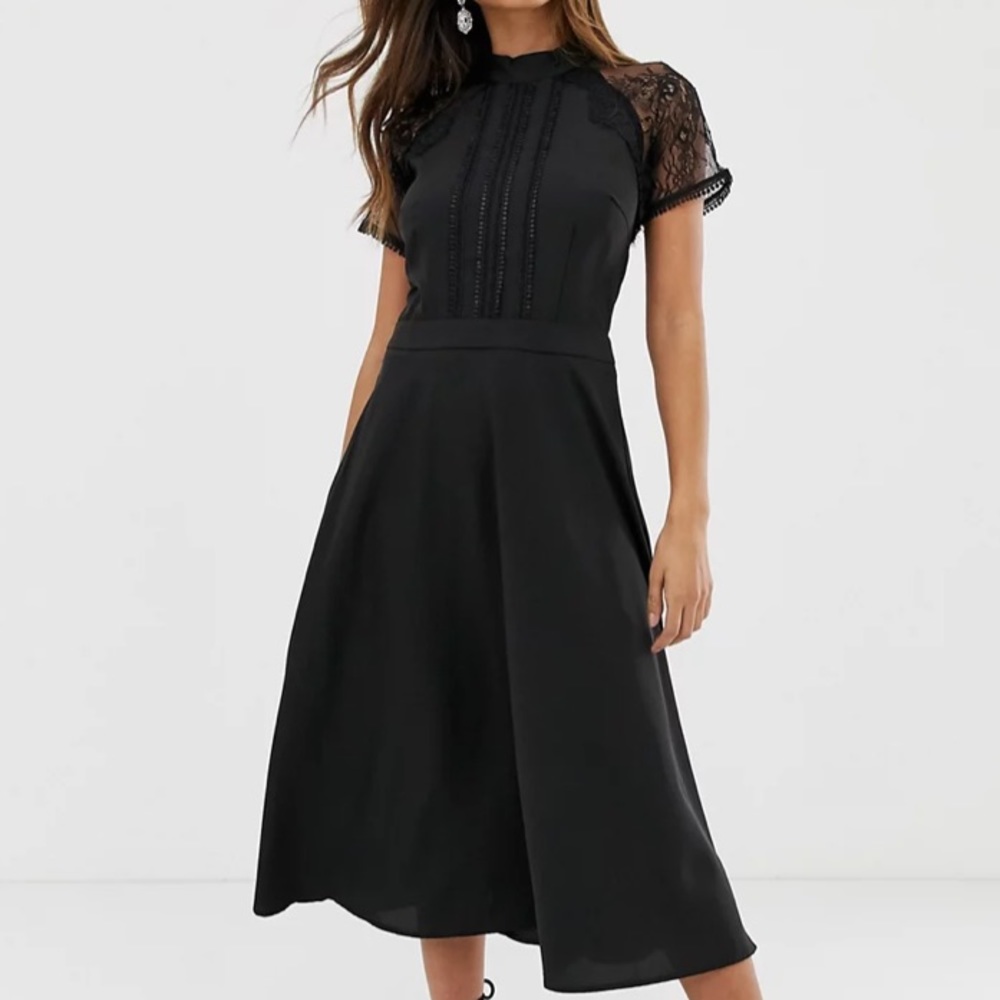 Liquorish size 4 a line lace detail midi dress